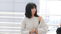 [메인포토] 배두나, ‘살짝 드러난 어깨’