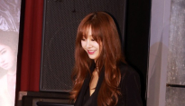 [메인포토] 지나, ‘노출의상이 난감해~’