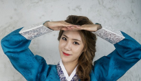 [메인포토] 스텔라 전율, ‘풍성한 한가위 되세요’