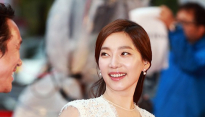 [20th BIFF 포토] 송유현, ‘숨막히는 가슴라인’