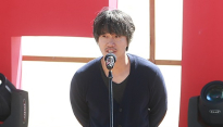 [20th BIFF 포토] 야외 무대 인사갖는 이동하 감독