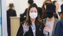 [메인포토] 에이핑크 윤보미, ‘기분좋은 손인사!’