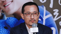 [메인포토] 미안해 사랑해 고마워 설명하는 전윤수 감독