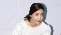 [메인포토] 고은미, ‘너무 짧아 움직일때 마다 아찔’