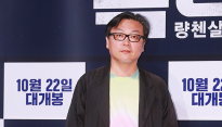 [메인포토] 김의성, ‘오늘 패션 어때요?’