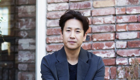 [메인포토] 메인뉴스와 인터뷰갖는 이선균