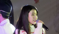 [메인포토] 자체발광, ‘아이유!’