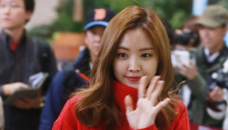 [메인포토] 에이핑크 손나은, ‘여신의 손인사’