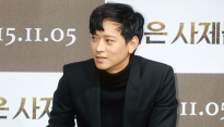 [메인포토] 강동원, ‘앉아만 있어도 뿜어져 나오는 포스’