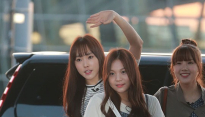 [메인포토] 여자친구, ‘어느 멋진날 촬영 떠나요~’