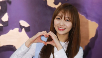 [메인포토] 러블리즈 류수정, ‘꼬마 요정의 하트’