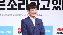 [메인포토] 포즈 취하는 배우 정재영
