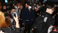 [메인포토] 빅뱅 탑, ‘인파에 갇혔네!’