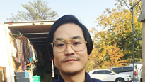 ‘응답하라 1988’ 김성균, 본방사수 부르는 ‘귀요미 쌍팔 포즈’