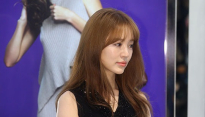 [메인포토] 윤은혜, ‘조금만 웃어도 될까요?’