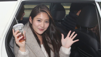 [메인포토] 메구리, ‘너무나 깜찍한 손인사’