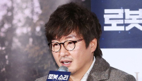 [메인현장] ‘로봇, 소리’ 이호재 감독 “심은경, 로봇의 미묘한 감정 잘 표현해”