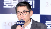 [메인현장] ‘로봇, 소리’ 김원해 “우리는 딸 가진 아빠들, 나는 굉장히 좋은 아빠”