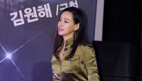 [메인포토] 이하늬, ‘계단은 높고 치마는 짧고’