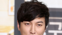 [메인포토] 박건형, ‘신혼 선물 셀프 페인트’