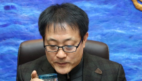 [메인포토] 김현중 父 김흥성, ‘물 한잔 마시고 시작할게요’