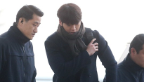 [메인포토] 김우빈, ‘멀리서도 느껴지는 비주얼’