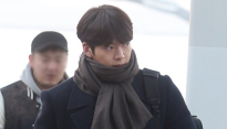 [메인포토] 김우빈, ‘샤프한 턱선’
