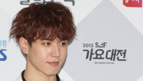 [메인포토] 손 인사하는 갓세븐 유겸
