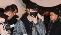 [메인포토] 아이콘 구준회, ‘마스크로 살짝 가리고’