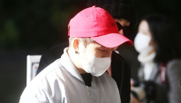 [메인포토] 블락비 태일, ‘수속 절차는 필수!’