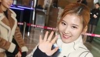 [메인포토] 트와이스 사나, ‘점점 빠져드네!’