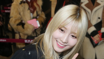 [메인포토] 트와이스 모모, ‘애교 넘치는 브이!’