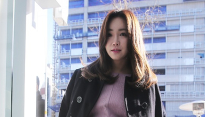 [메인포토] 이유리, ‘코트는 걸칠뿐’
