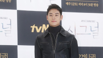 [메인포토] 이제훈, ‘남다른 블랙 패션!’