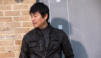 성동일, 모친상에 귀국 ‘동료 배우들 조문’