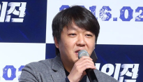 [메인현장] ‘검사외전’ 이일형 감독 “황정민-강동원, 자주 안 만나도 ‘케미’ 있다”