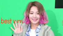 [메인포토] 소녀시대 효연, ‘깜찍한 손인사’