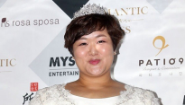 [메인포토] 하재숙, ‘신랑에게 보내는 심쿵 하트’