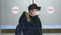 [메인포토] 루한, ‘여행사 직원 어디에?’