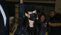 [메인포토] 아이유, ‘깜찍 보다 시크하게’