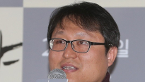 [메인포토] 조정래 감독, ‘귀향으로 들아왔어요’
