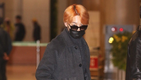 [메인포토] 방탄소년단 지민, ‘선글라스 사이 빼꼼 눈인사’