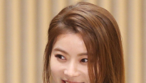 [메인포토] 윤소이, ‘꽃 미소 발사’