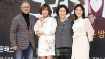[메인포토] 오승환, 신소율, 정재순, 김정난, ‘다정하게~’