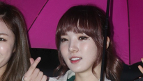 [메인포토] 스텔라 민희, ‘반쪽 하트 받으세요’