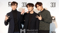 [메인포토] 더블에스301의 포즈!