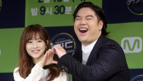 [메인포토] 유재환, ‘박봉영 하트에 행복함이 절로’
