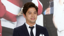 [메인포토] 권오중, ‘어색한 포토타임’
