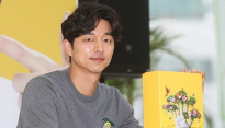 [메인포토] 공유, ‘제 사인 어때요?’