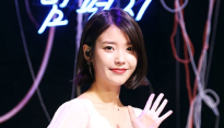 25살 아이유의 색깔, ‘팔레트’에 담다